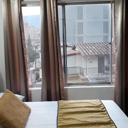 Hotel Recuerdos Del Estadio Медельин Экстерьер фото